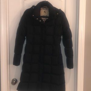 💯 authentic Burberry down puffer jacket.